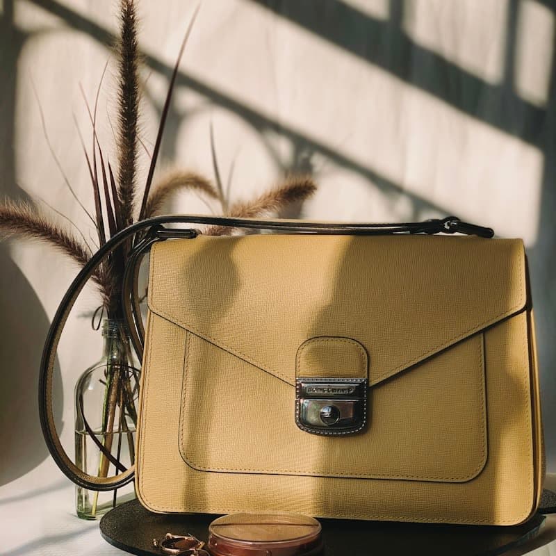 Velcro Trainer - Red thumbnail 4