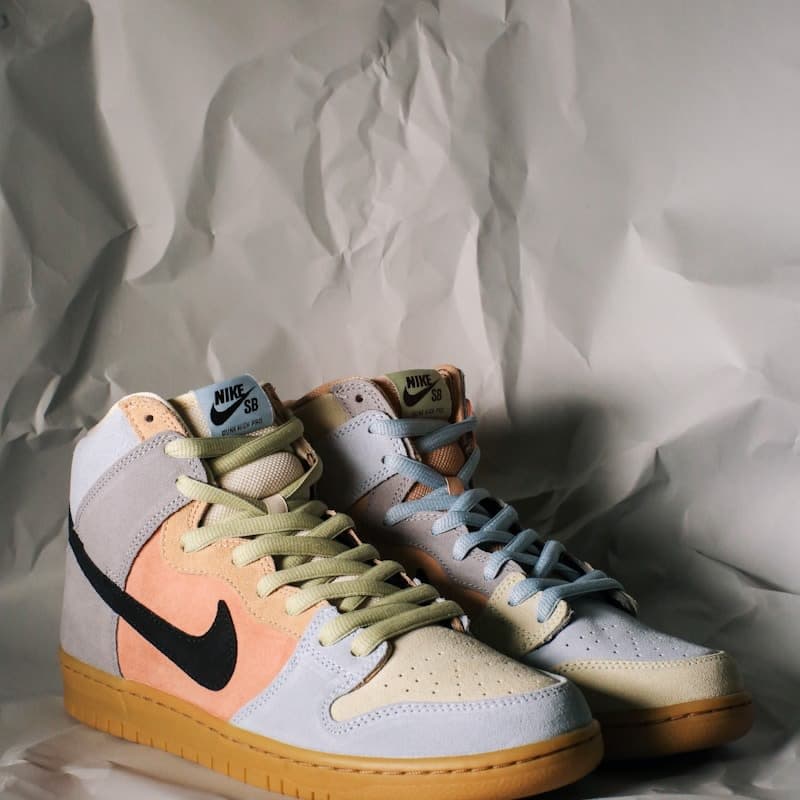 Brogue Wingtip - White thumbnail 4